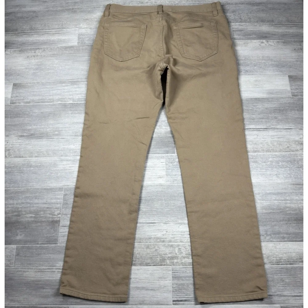Banana Republic Traveler Pants 35 x 32 Slim Fit Khaki Stretch‎ Chino Men's Beige